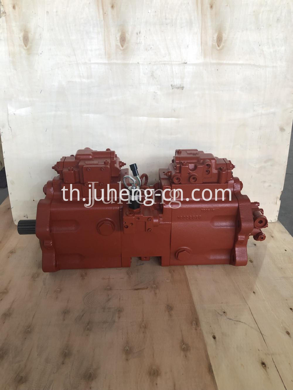 R335 7 Hydraulic Pump 7